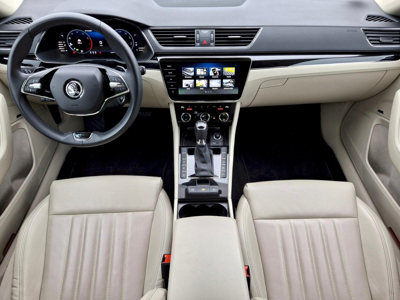 Škoda Superb