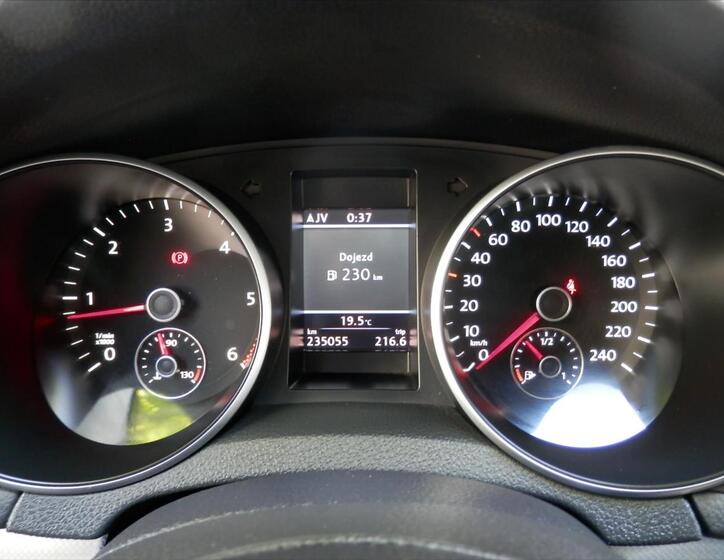 Volkswagen Golf 19
