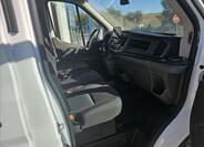 Ford Transit 7