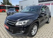 Volkswagen Tiguan 1