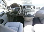 Volkswagen Multivan 11