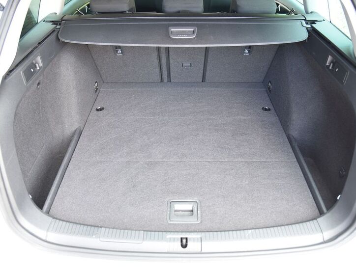 Volkswagen Golf 40