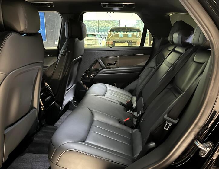 Land Rover Range Rover Sport 29