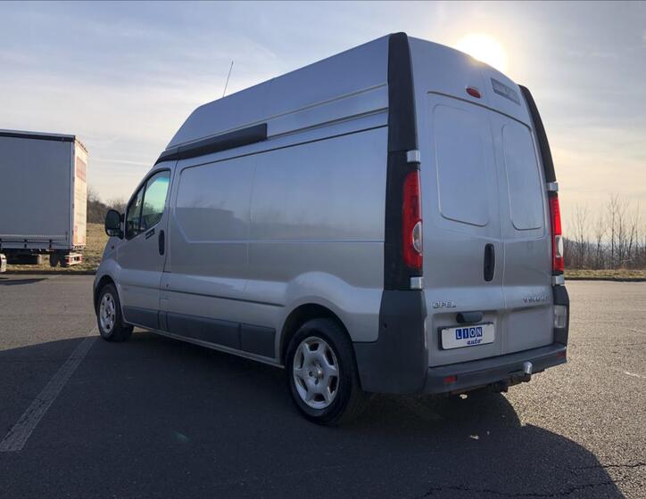 Opel Vivaro 5