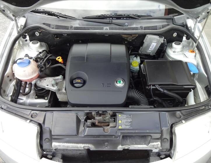 Škoda Fabia 33