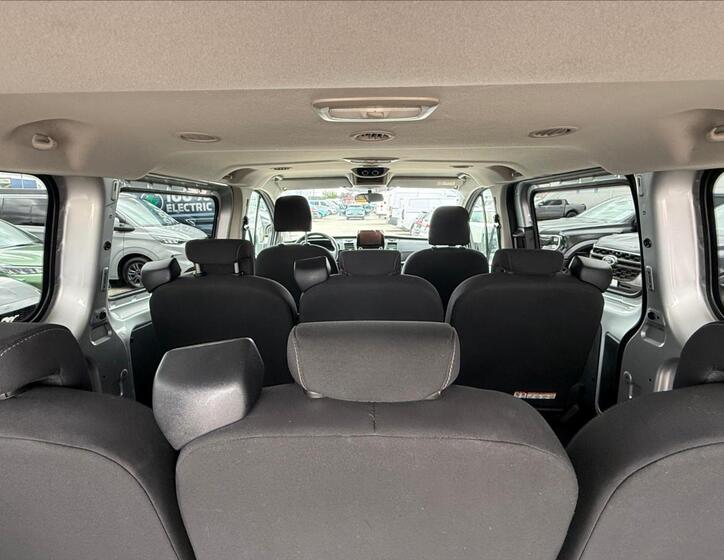 Ford Transit Custom 13