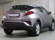 Toyota C-HR 5