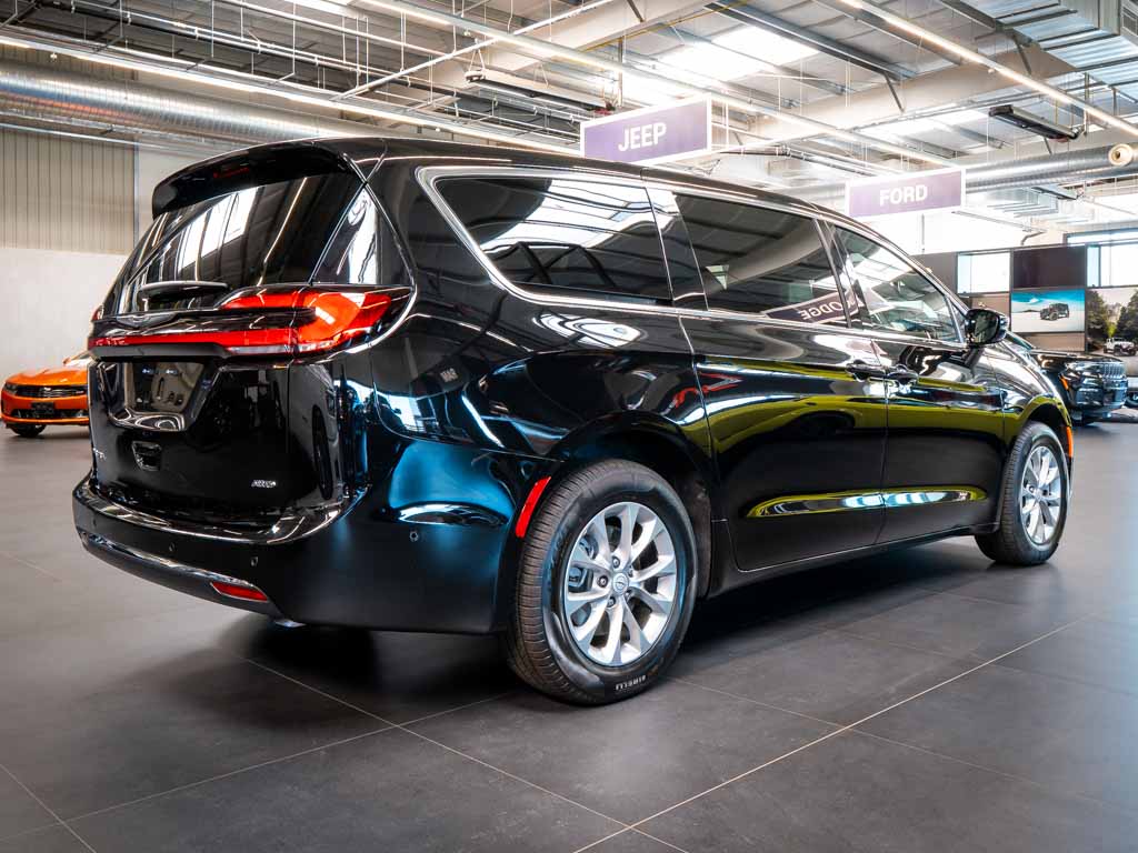 Chrysler Pacifica