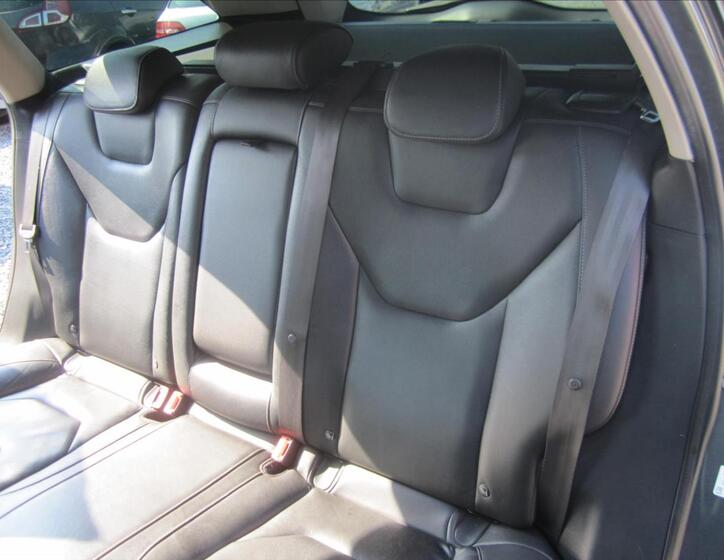 Ford Mondeo 29