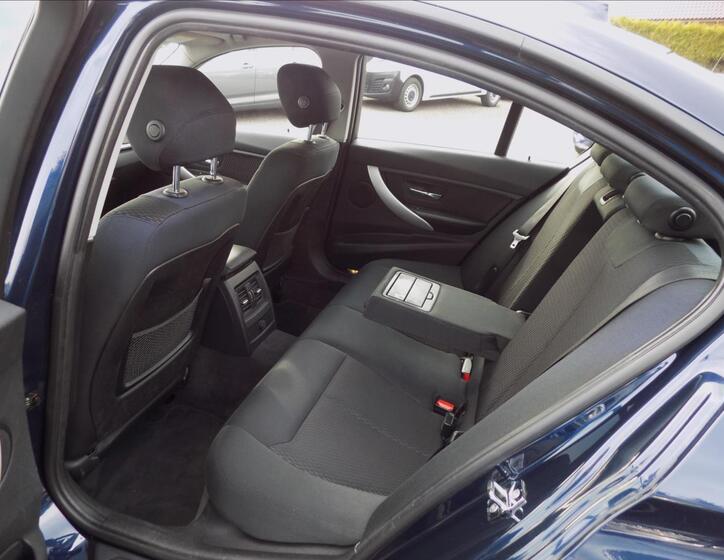 BMW Řada 3 53