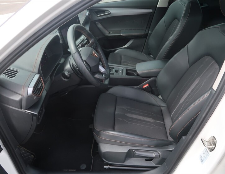 Cupra Formentor 10
