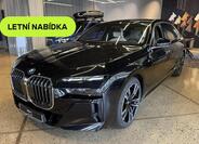 BMW i7 1