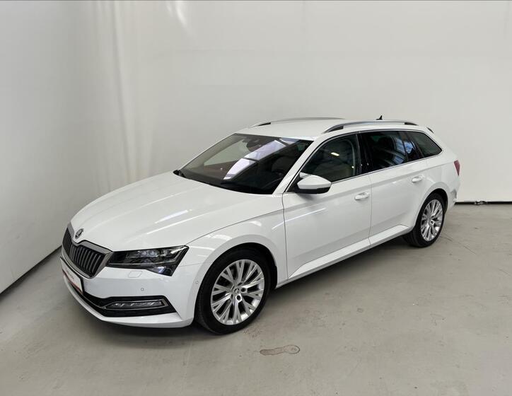 Škoda Superb 1