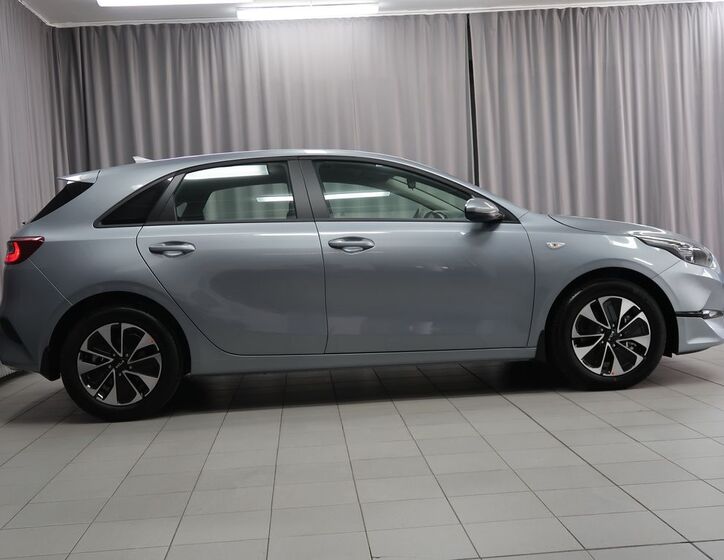 KIA Ceed 4