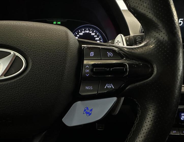 Hyundai i30 18