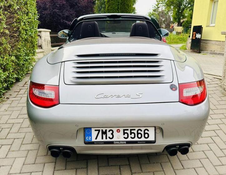 Porsche 911 12
