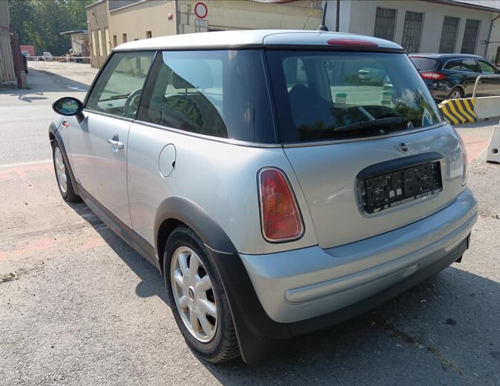 Mini One 8