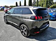 Peugeot 5008 6