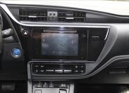 Toyota Auris 25