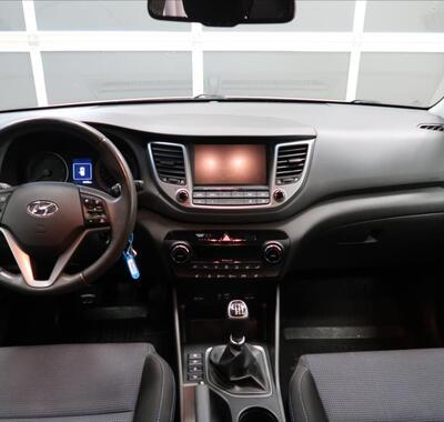 Hyundai Tucson 12