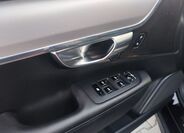 Volvo V90 33
