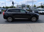 Volvo XC90 4
