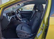 Volkswagen Golf 18