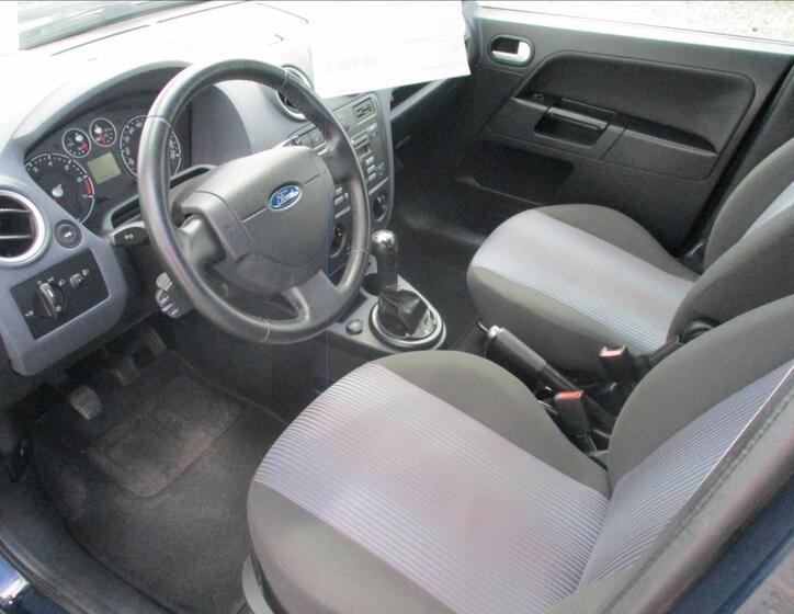 Ford Fusion 17