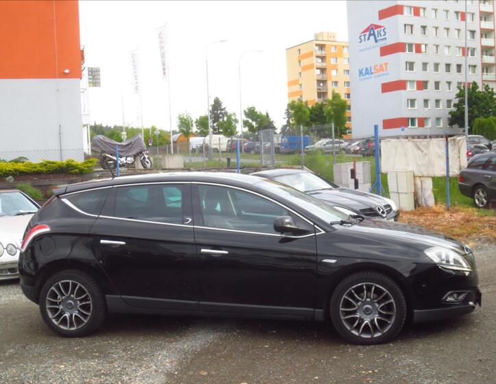 Lancia Delta 6