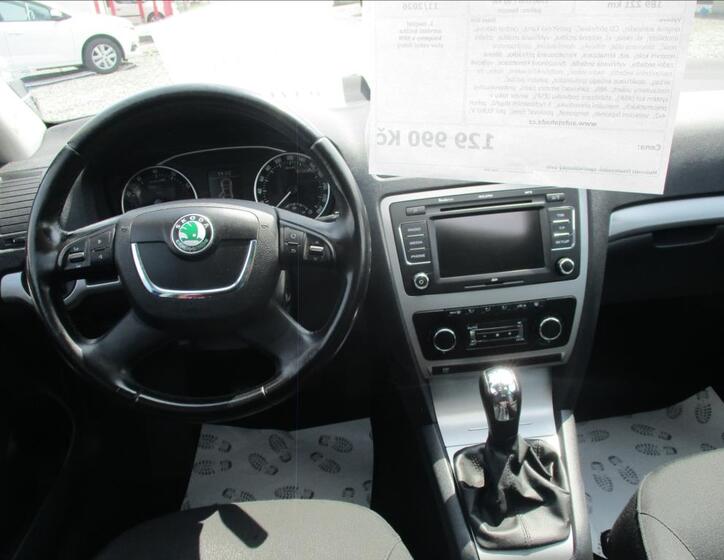 Škoda Octavia 16