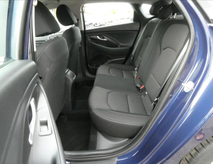 Hyundai i30 22