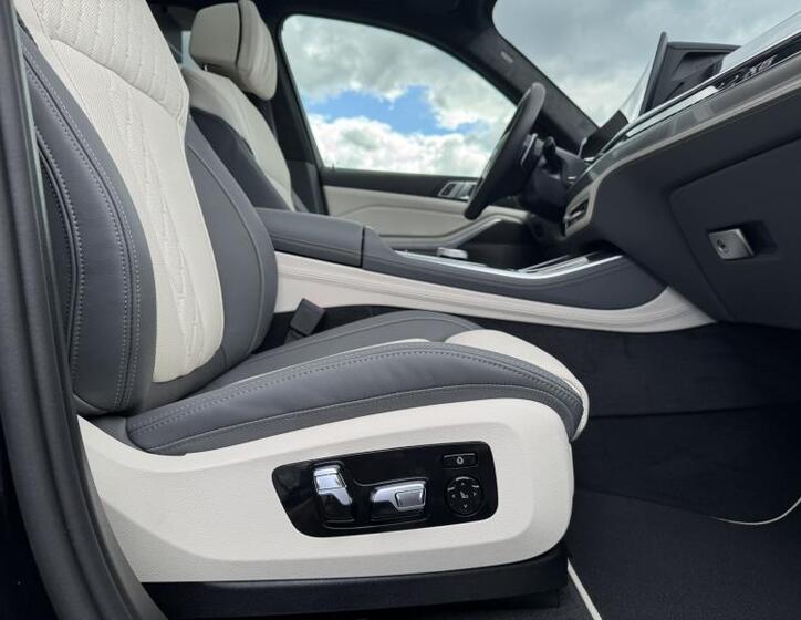 BMW X5 40