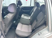Volkswagen Golf 11