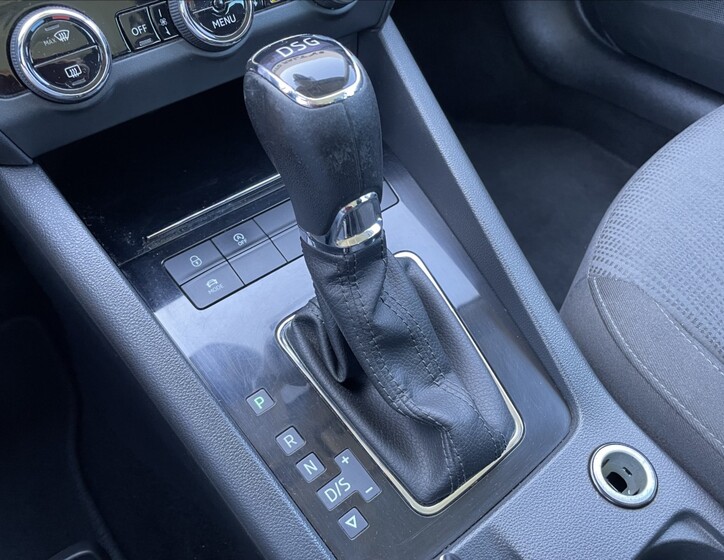 Škoda Octavia 12