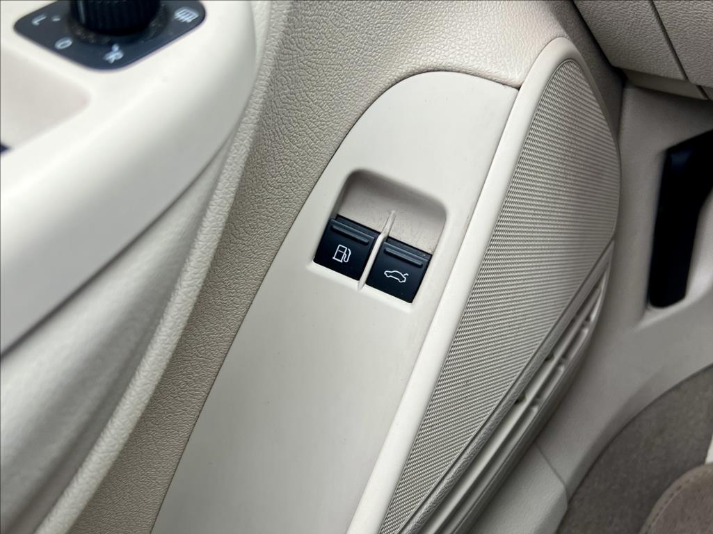 Volkswagen EOS