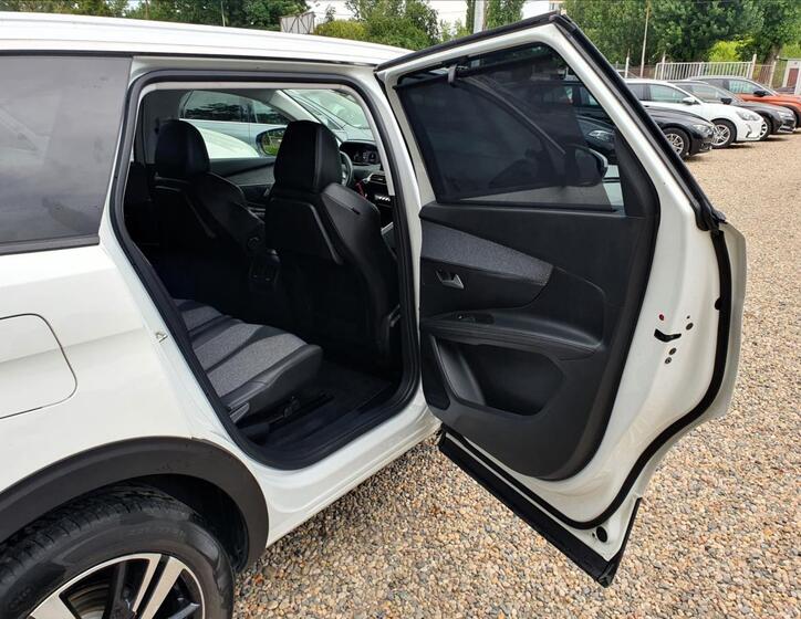Peugeot 5008 14