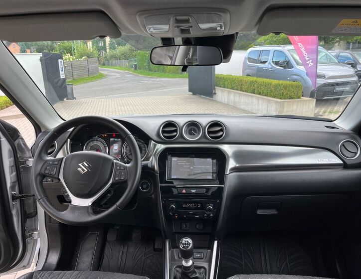 Suzuki Vitara 18