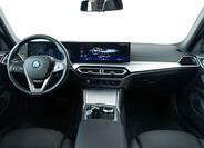 BMW i4 12