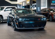 Dodge Challenger 9