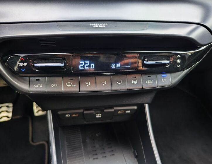 Hyundai i20 23