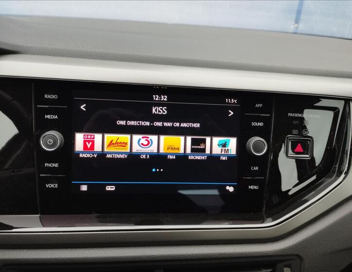Volkswagen Polo 13