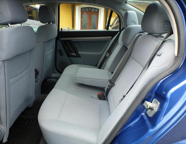 Opel Vectra 18