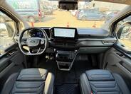Ford Tourneo Custom 25