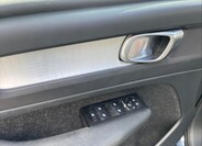 Volvo XC40 11
