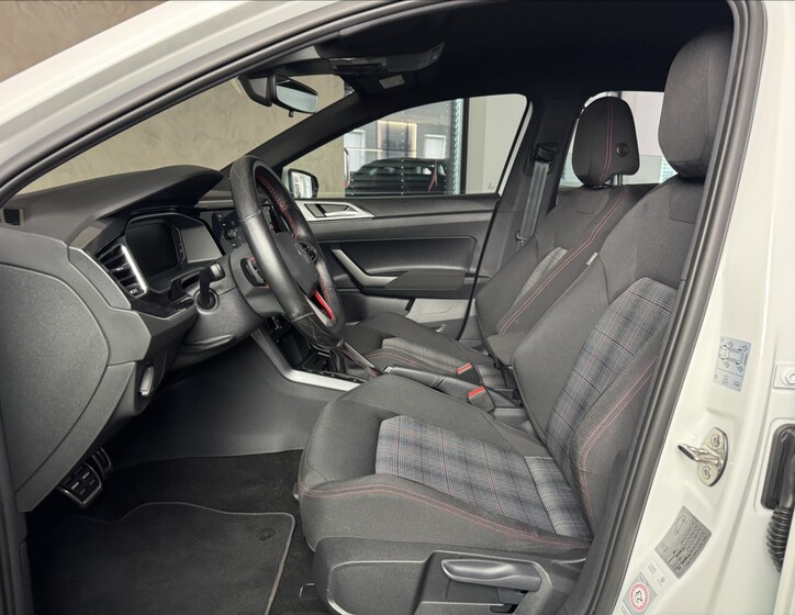 Volkswagen Polo 23