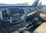 Volvo XC90 12