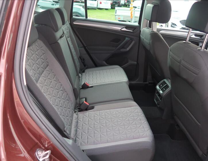 Volkswagen Tiguan 22