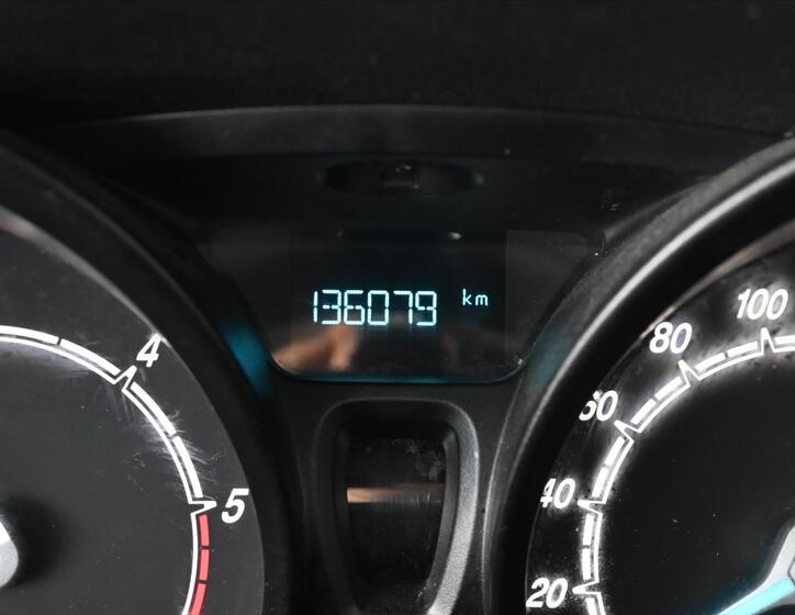 Ford Tourneo Courier 14