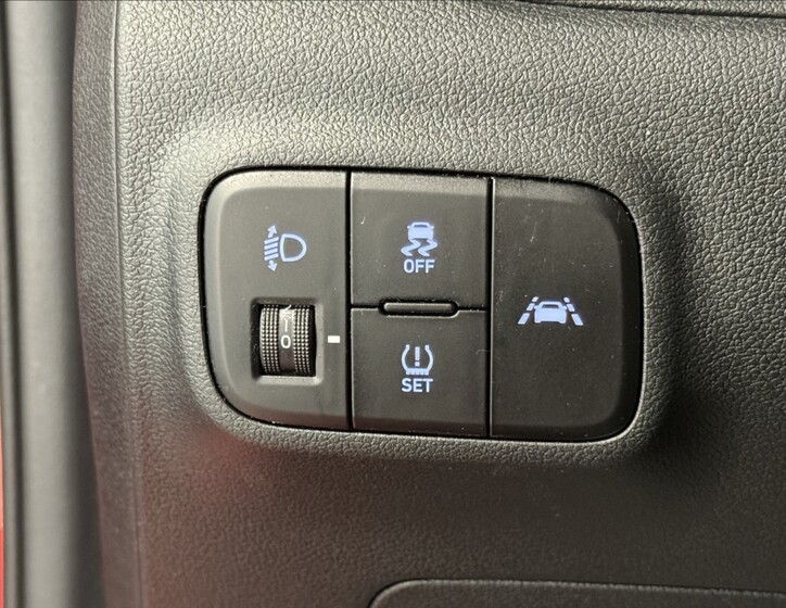 Hyundai i10 14