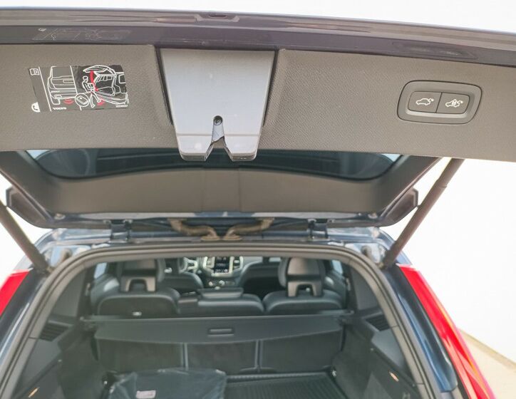 Volvo XC90 22